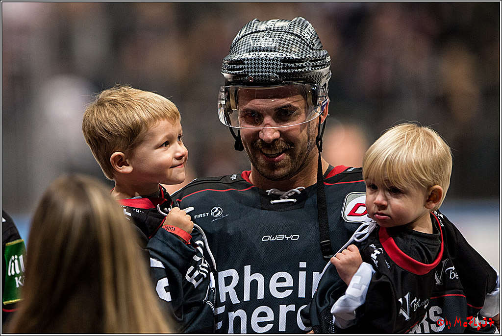 Koelner Haie - Eisbaeren Berlin, 13.11.2016